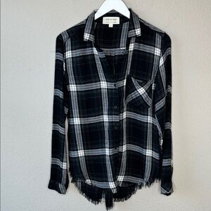 Cloth & Stone Plaid Black and White Fringe Hem Button Down Flannel Shirt Size S